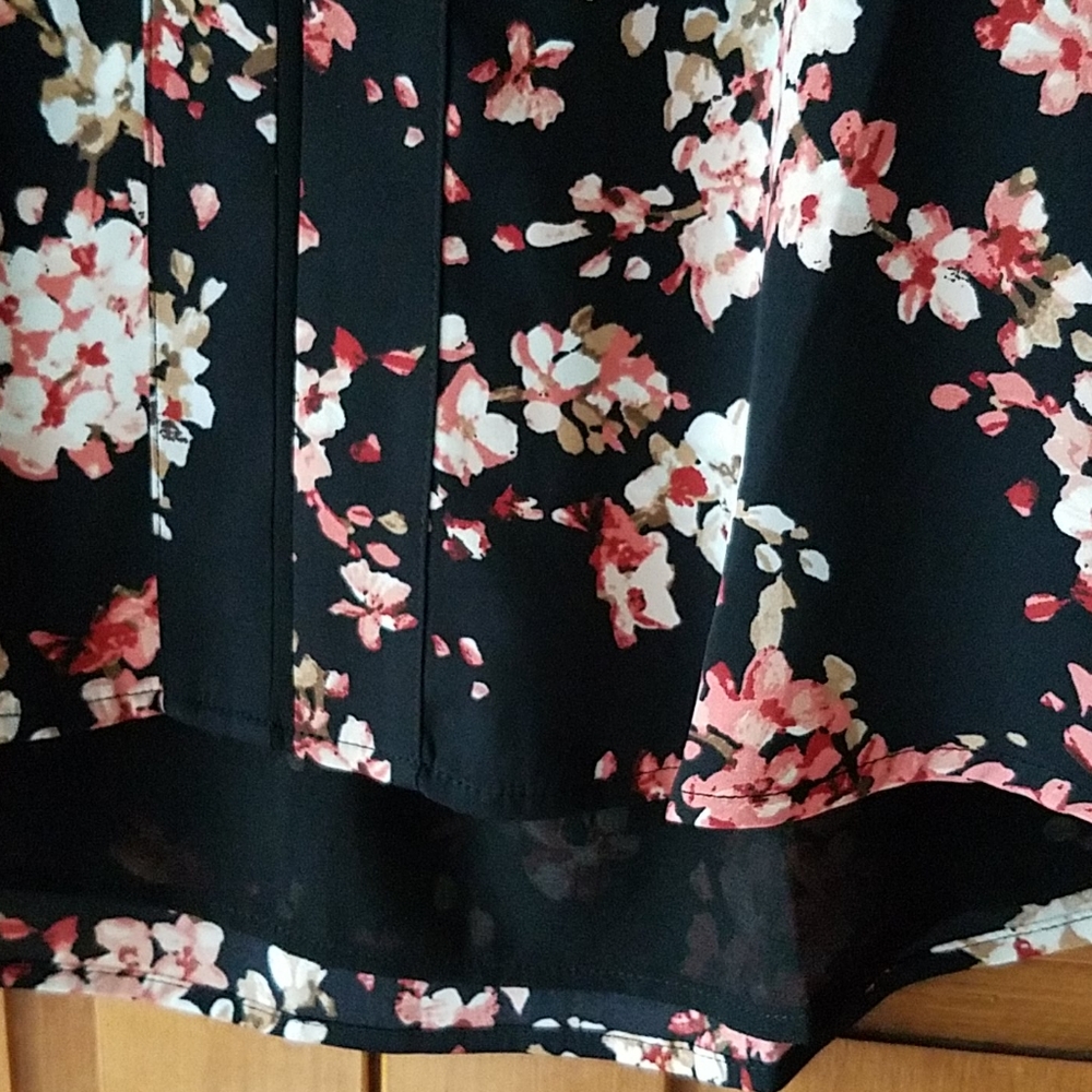 WHBM Sleeveless Blouse Sz 2P - Picture 5 of 6